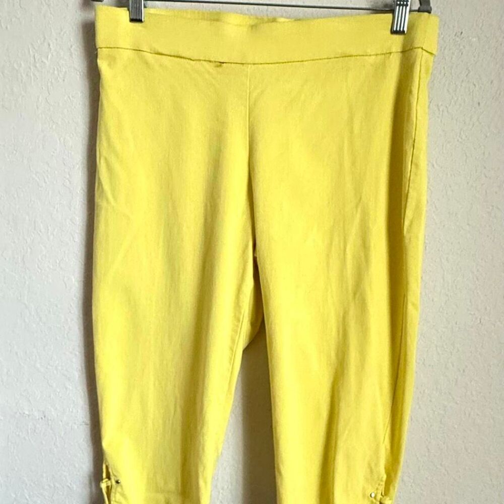 89th + Madison Y2K Yellow Capri Pants Size L Cropped Stretch Buckle Hem